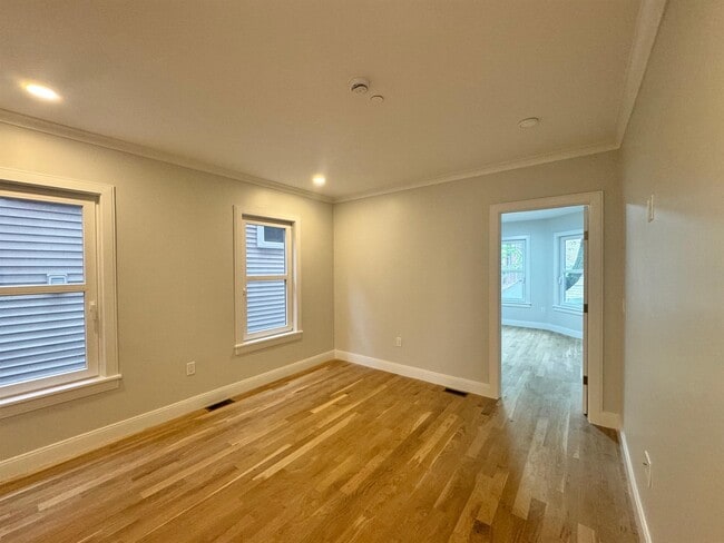 Photo - 37 Gore St Unit 3