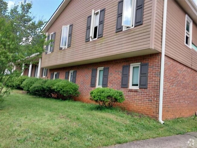 Building Photo - 1730 Cedar Grove Dr Rental