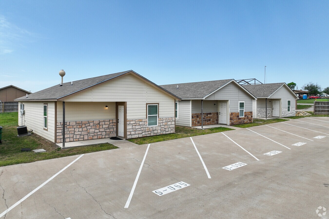 Alternate - Cresson Pods Rentals