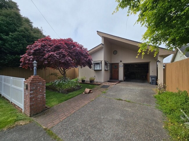 Photo - Lovely 1BD/BA Pine Hill home!