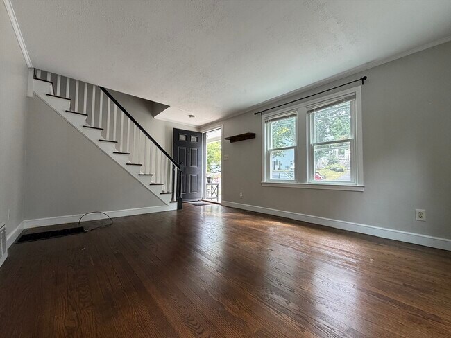 113 Brooks St