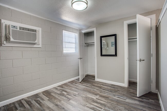 Oasis Apartments