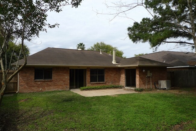 Photo - 14223 Whitecross Dr