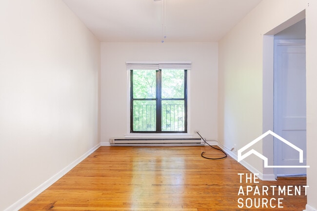 Photo - 732 W Roscoe St Unit 2W