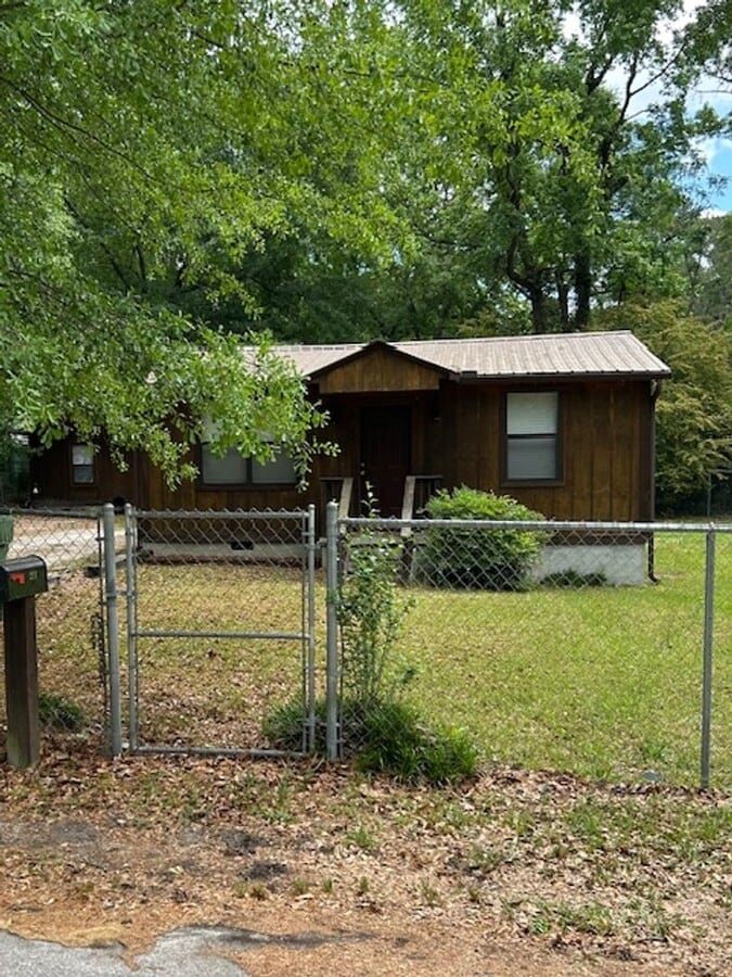 2 Bedroom house - 2 Bedroom house