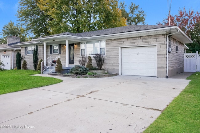 Photo - 2410 Farnsley Rd