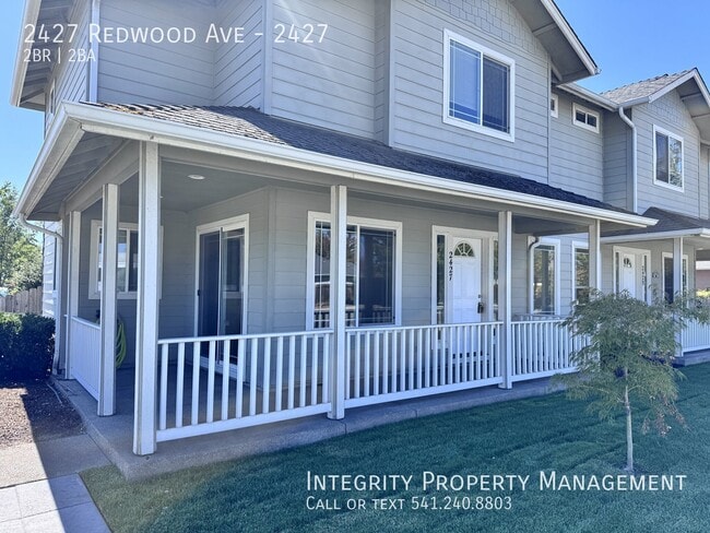 2427 Redwood Ave Unit 2427