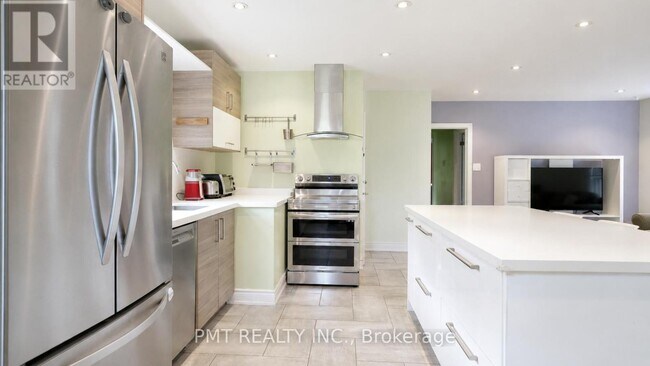 Photo - 59 Mitcham Dr