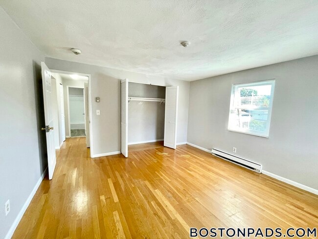 55 Elmwood Park Unit 25