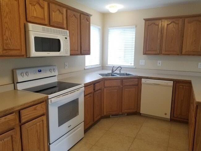 Photo - 519 N 19th Ave