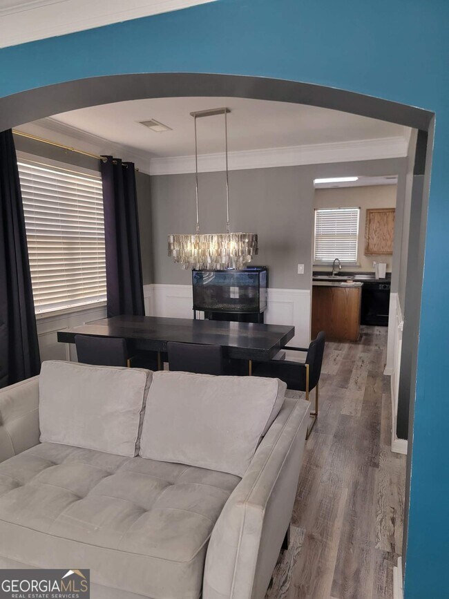 Photo - 4595 Blazing Tr