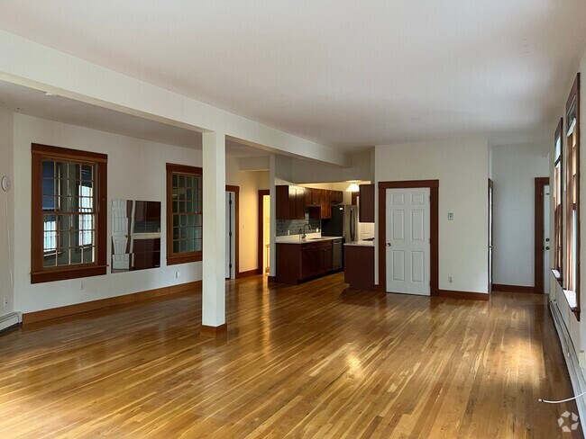 Building Photo - 87 Bristol St Unit 2A Rental