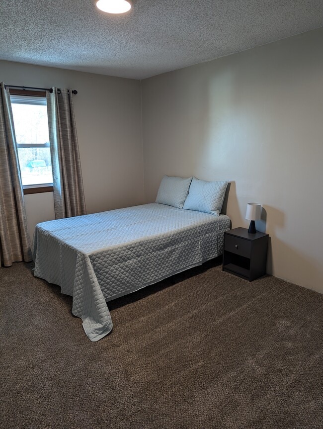 Photo - 530 Shawnee Rd