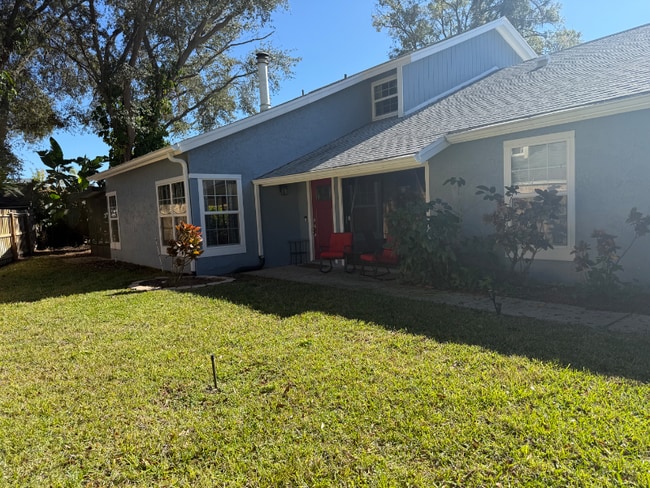 Photo - 13903 A Bardmoor Pl