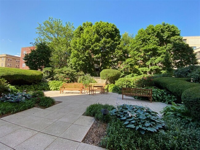 Photo - 931 Massachusetts Ave Unit 903