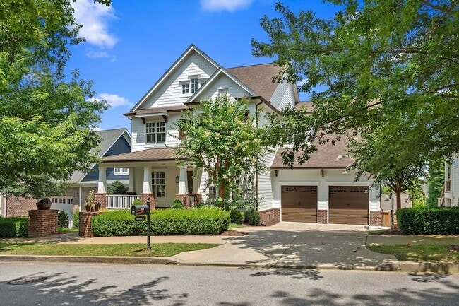 Building Photo - 444 Wild Elm St