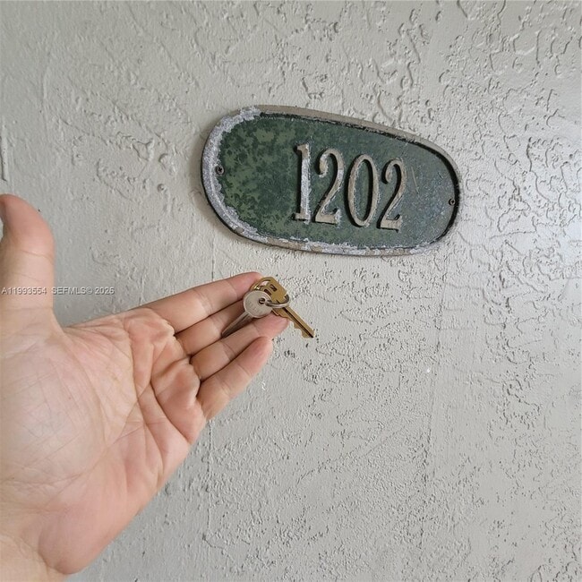 Photo - 10090 NW 80th Ct Unit 1202