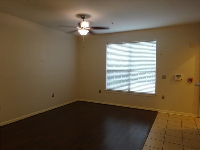 Photo - 3242 Kilgore St