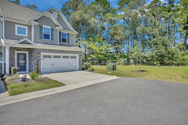 Photo - 1921 Doubloon Way