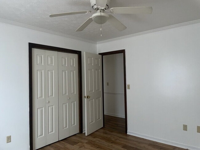 Photo - "Charming 3-Bedroom Sanctuary with 2 Full Baths in Prime Simpsonville Location!"