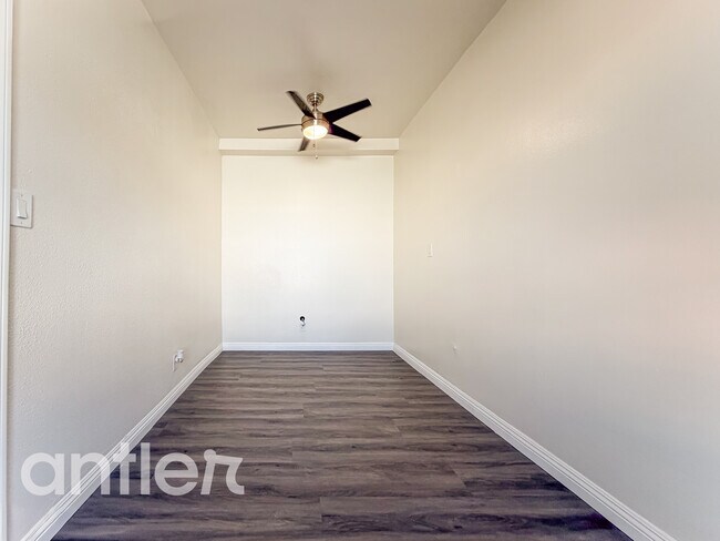 Photo - 717 S Carondelet St Unit 308