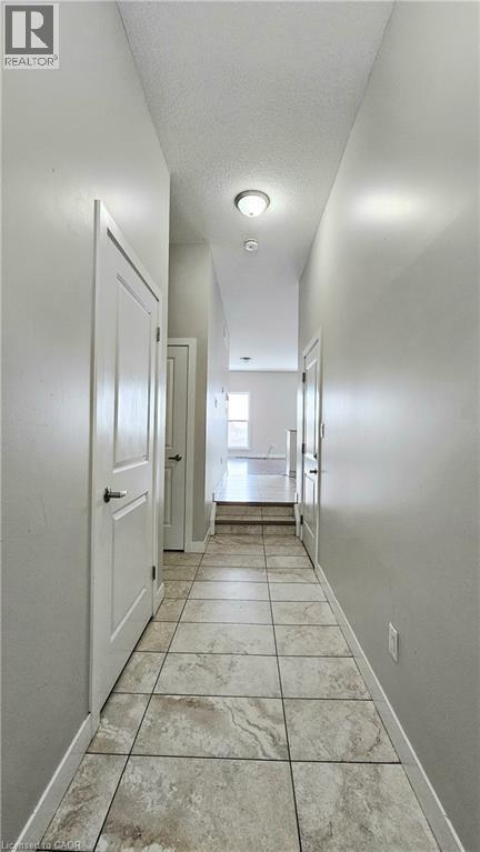 Photo - 439 Athlone Ave