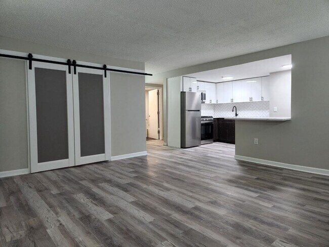 Photo - Discover an enticing retreat in the heart of Bayonne, NJ.