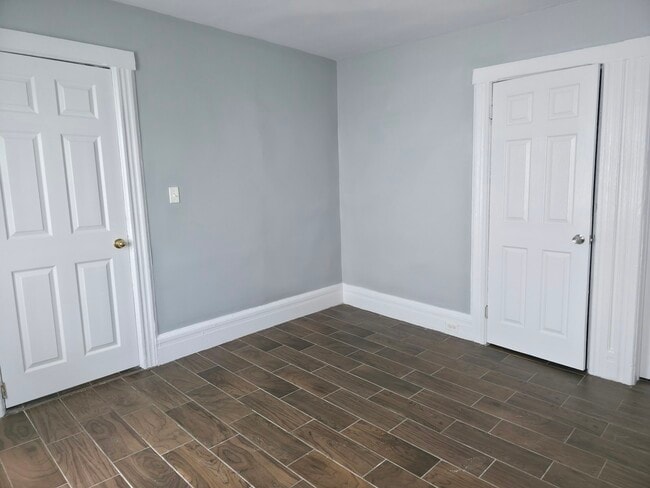 111-19 Inwood St