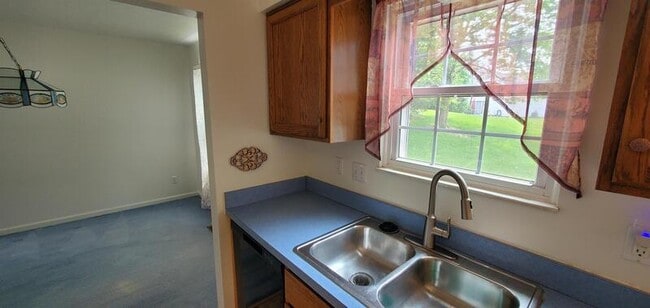 Photo - 868 W Kensington Ln