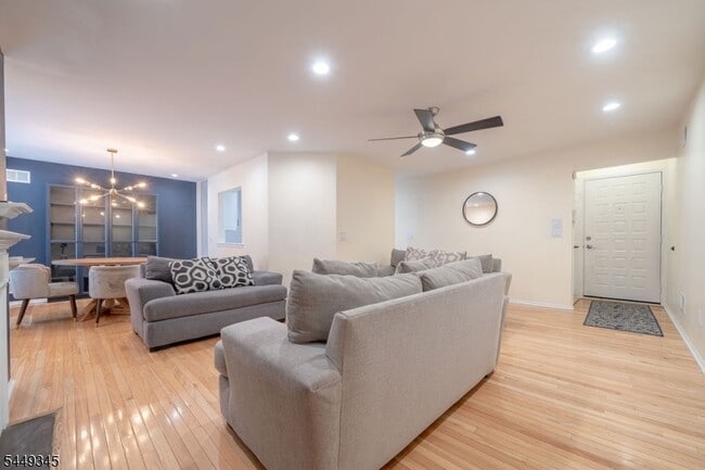 Photo - 26 Kayser Ln