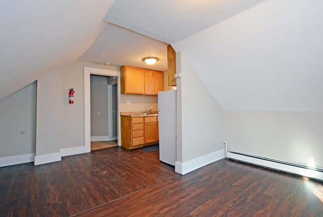 Photo - Updated Studio Unit - Available Now! Unit 8