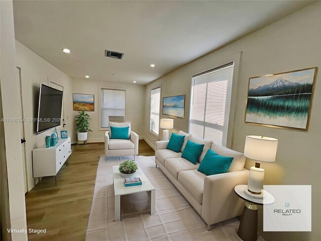 Photo - 1800 SW 3rd St