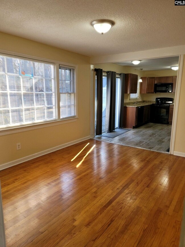 Photo - 1824 Sapling Dr