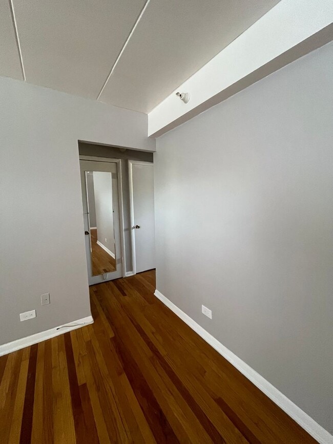 Photo - Salem Village Apartments LLC Unit 6B