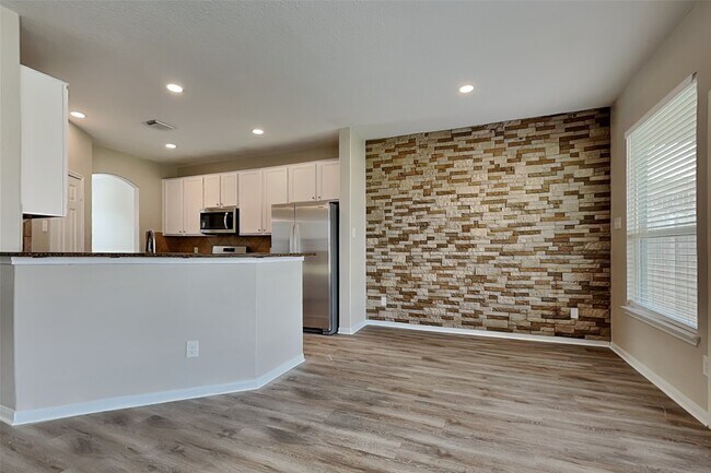 Photo - 9961 Yearling Pl