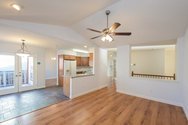 Photo - 11253 Vrain Dr