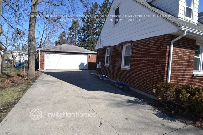 Photo - 1111 Brookwood St