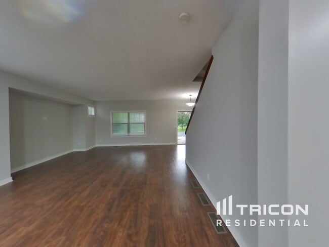 Photo - 5140 Sundance Run