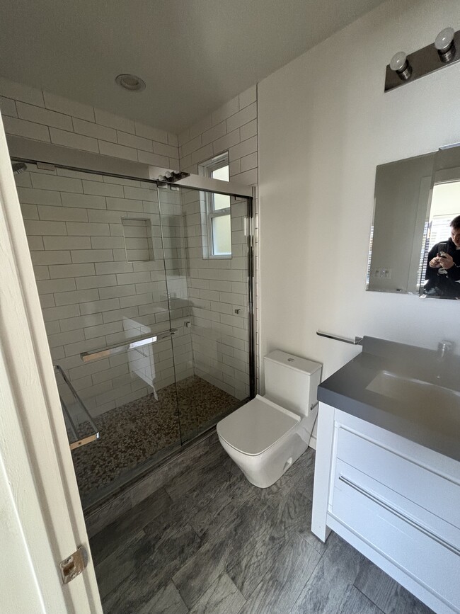 Photo - 851 46th Ave