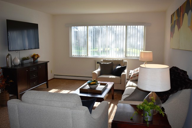 Photo - Brook Lane Apartments