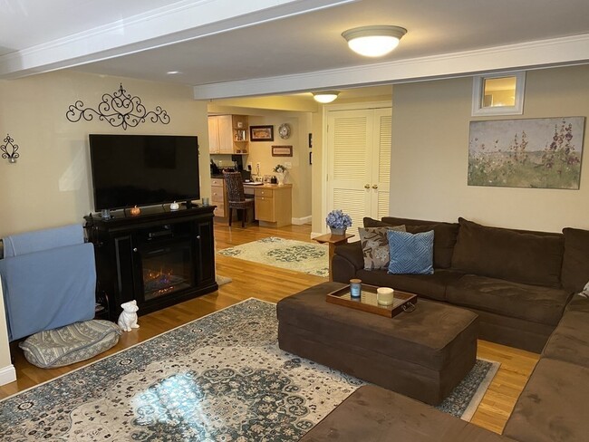 Photo - 84 Lake Rd Unit 1