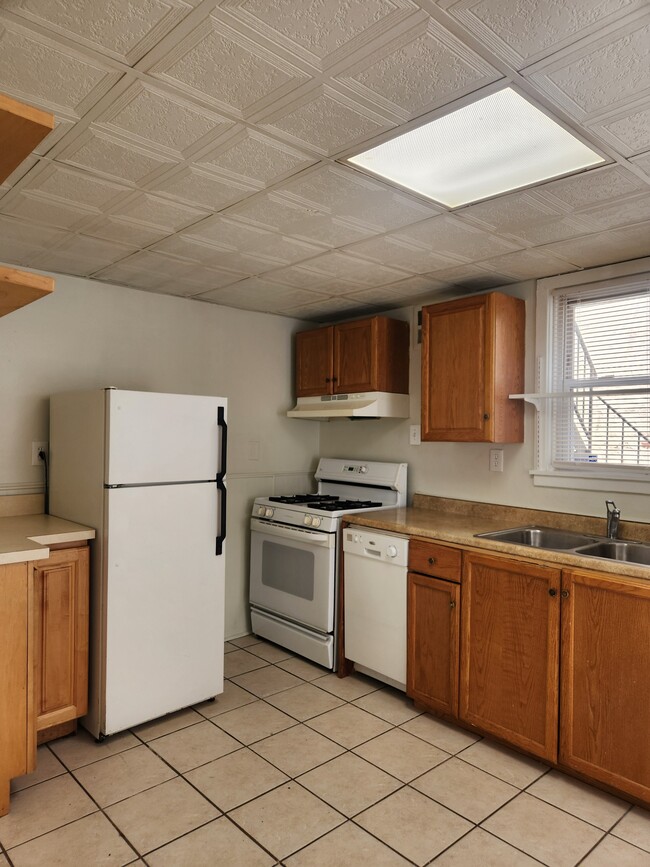 Building Photo - 1137 Battery Ave Unit First Floor Rental