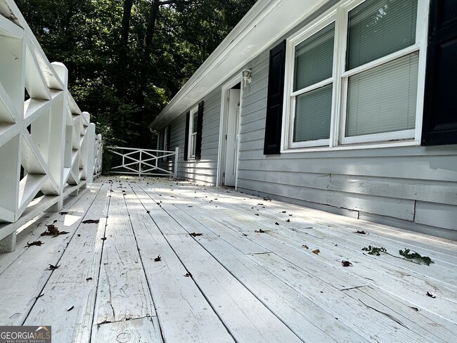 Photo - 110 Roberts Rd