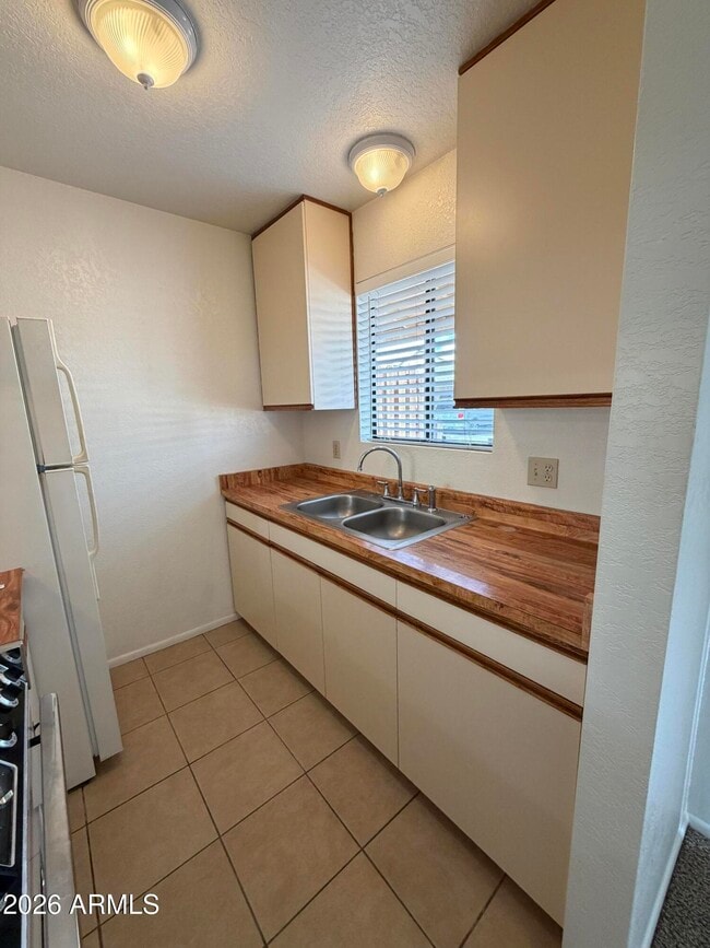 Photo - 840 S Main St Unit 19