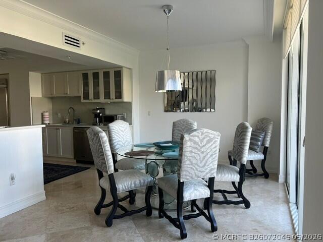 Building Photo - 99 SE Mizner Blvd Unit 36