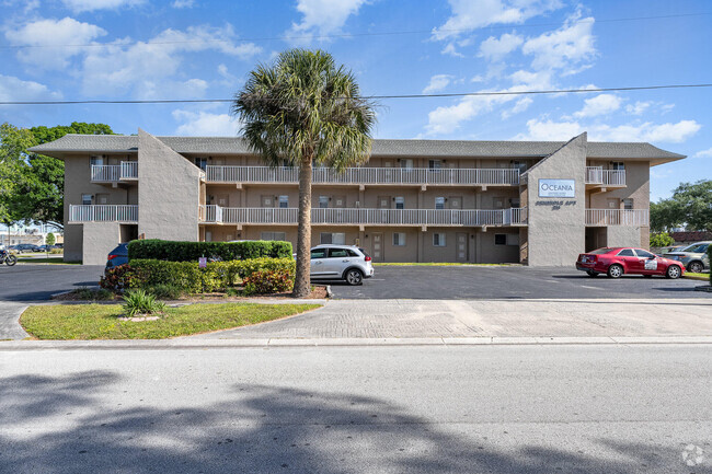 Building Photo - 204 Seminole Ave W Unit 8 Rental