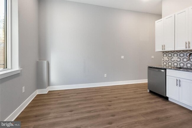 Photo - 2119 N Front St Unit 101