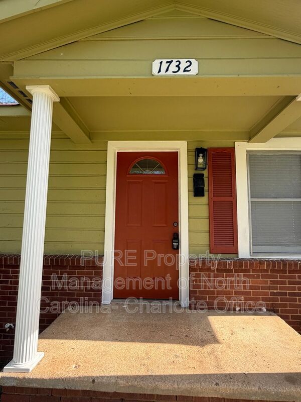 Photo - 1732 Newland Rd