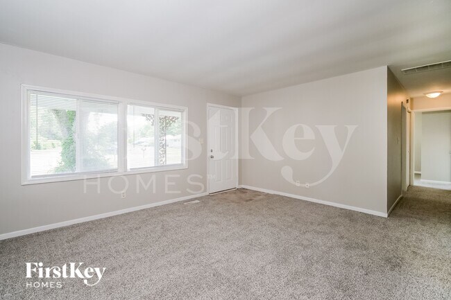 Photo - 4315 Standish Dr