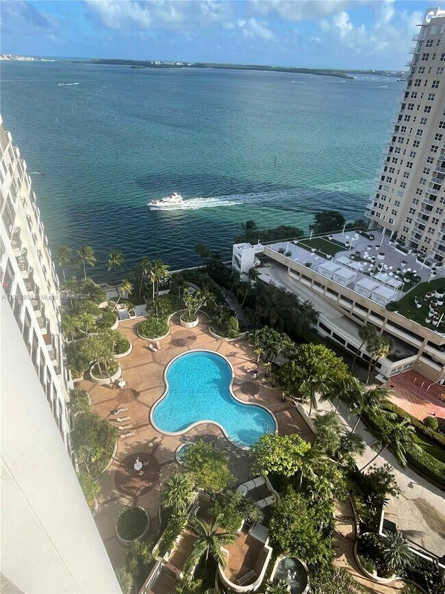 Photo - 520 Brickell Key Dr Unit A1911